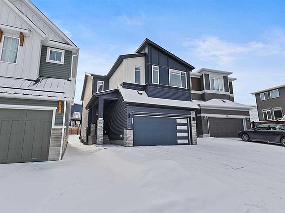 2nd image of 229 Calhoun Cres NE