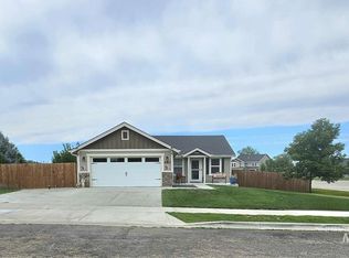 683 N Quincannon Way, Star, ID 83669