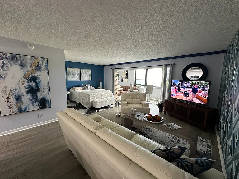 2620 Cove Cay Dr #804 — Photo 8