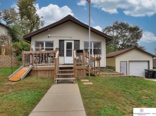 3124 Young St, Omaha, NE 68112