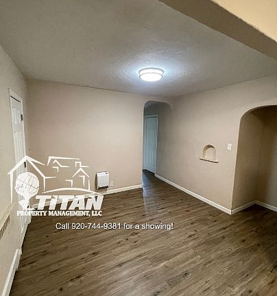 2nd image of 905 Stuart St APT D