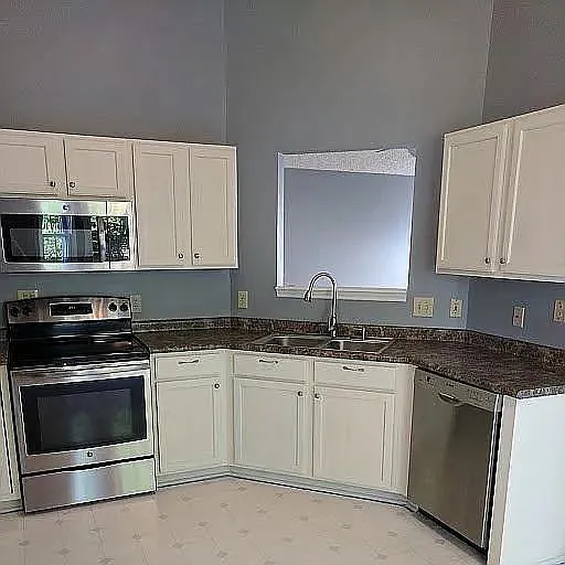 6 Barnsdale Ct — Photo 9