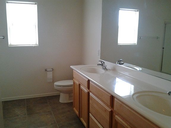5th image of 17640 W Banff Ln