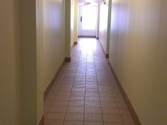 BUILDING HALL