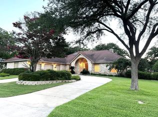 312 Big Spur N, Horseshoe Bay, TX 78657