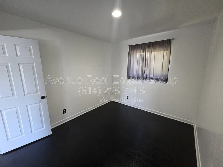 1115 Backer St — Photo 8