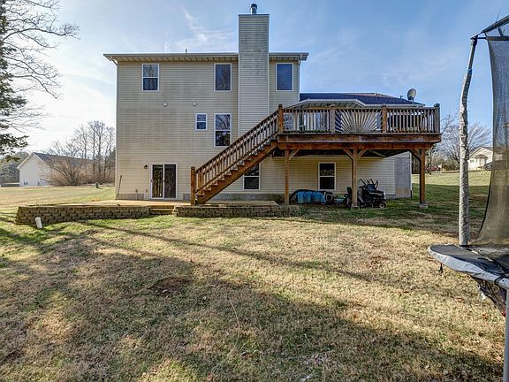 4th image of 423 Glen Echo Dr