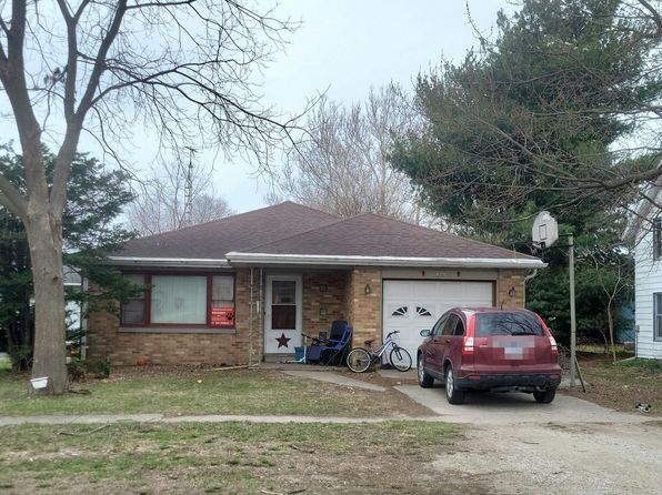 206 S Lincoln St, Tampico, IL 61283
