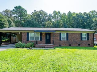 1038 Newcastle Rd, Gastonia, NC 28052