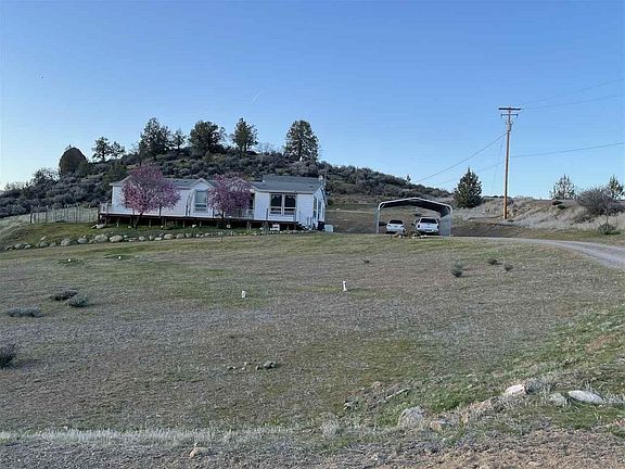2nd image of 13916 Fir Dr