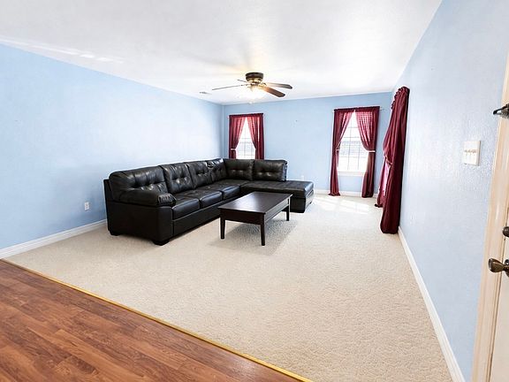 5th image of 1825 Glenway Dr