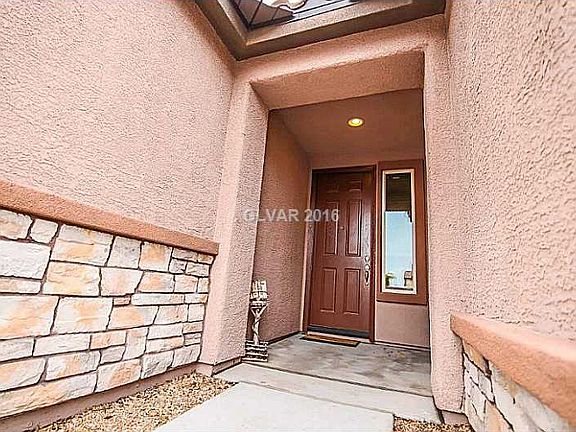 5th image of 10361 Copalito Dr