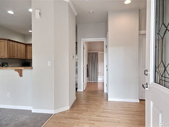 5th image of 10700 SE 260th St Unit H101