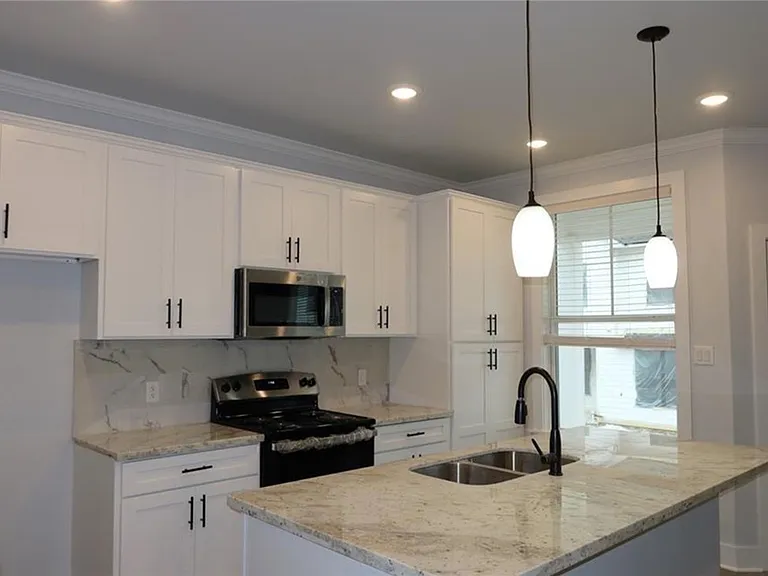 1415 Ailin Dr — Photo 3