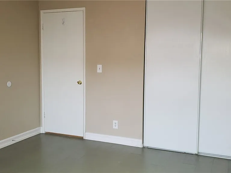 4316 Honeycomb Dr — Photo 8