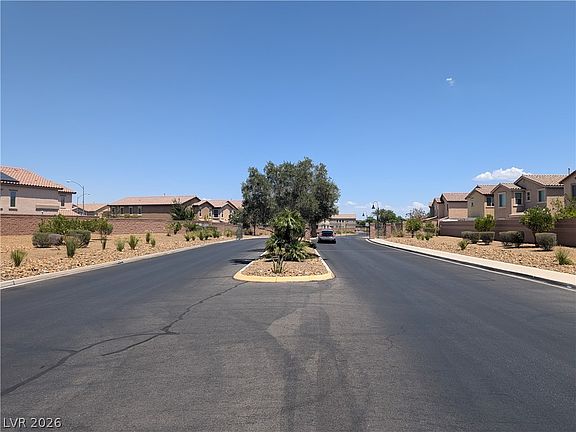 4th image of 6368 Joshuaville Dr