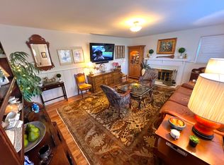 1318 Holston Dr, Bristol, TN 37620