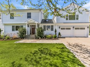 30 Craig Pl, Fairfield, CT 06824