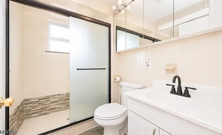 26 W Price St #1 — Photo 8