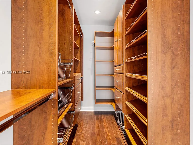 8390 SW 72nd Ave #412 — Photo 9
