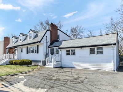 84 Banks St, Winthrop, MA, 02152