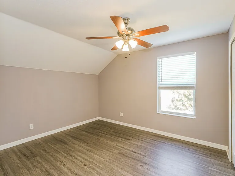 15017 Deer Meadow Dr — Photo 15