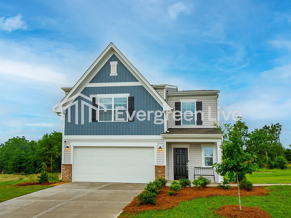 412 Happy Hollow Dr
