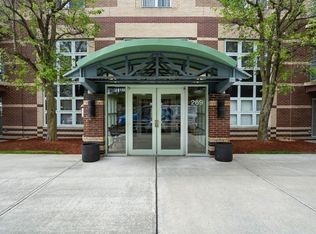 269 Cambridge Rd APT 201, Woburn, MA 01801