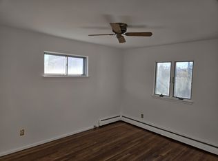 9 Orleans Ct, Commack, NY 11725