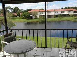 8520 Casa Del Lago #B, Boca Raton, FL 33433