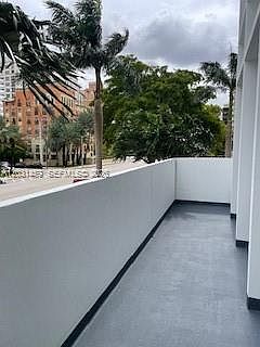 3rd image of 700 Biltmore Way APT 219