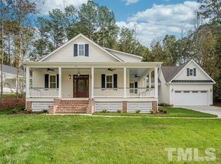 171 Wilmington Island Dr #16, Clayton, NC 27527