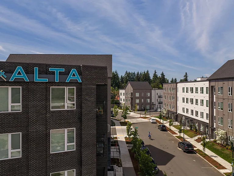 Alta University Place — Photo 46