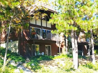 966 Willow Creek Rd APT 15, Lake Arrowhead, CA 92352