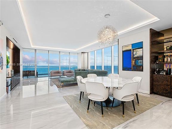 4th image of 18501 Collins Ave #2704