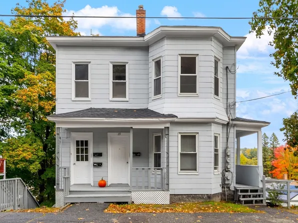 29 Temple St, Fitchburg, MA 01420