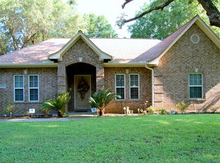 12229 22nd St, Santa Fe, TX 77510