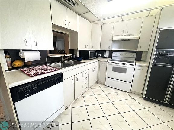 5th image of 2502 Antigua Ter APT K3