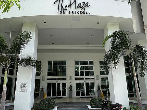 2nd image of 951 Brickell Ave APT 3505