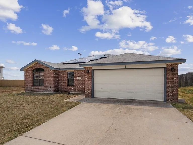 1205 Marlee Cir — Photo 32
