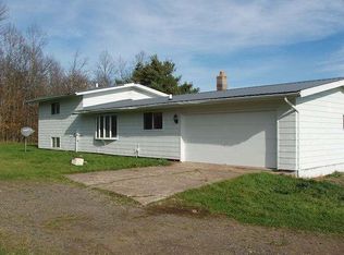 11055 Lakeview Dr, Butternut, WI 54514