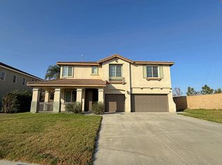 6819 Waterlily Ct, Corona, CA 92880