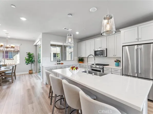 7270 Crystal Dr, Huntington Beach, CA 92648