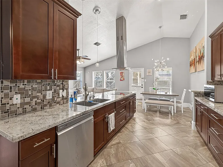 1214 Wesley Dr — Photo 20
