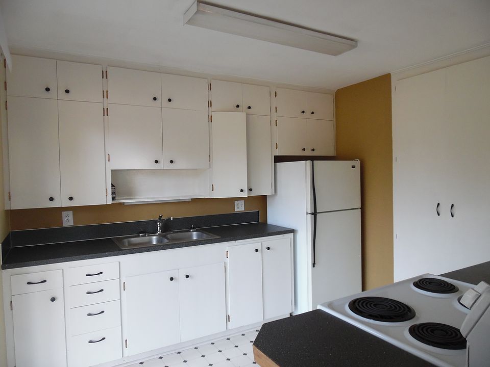 2nd image of 5901 Margo Pl SE #5901