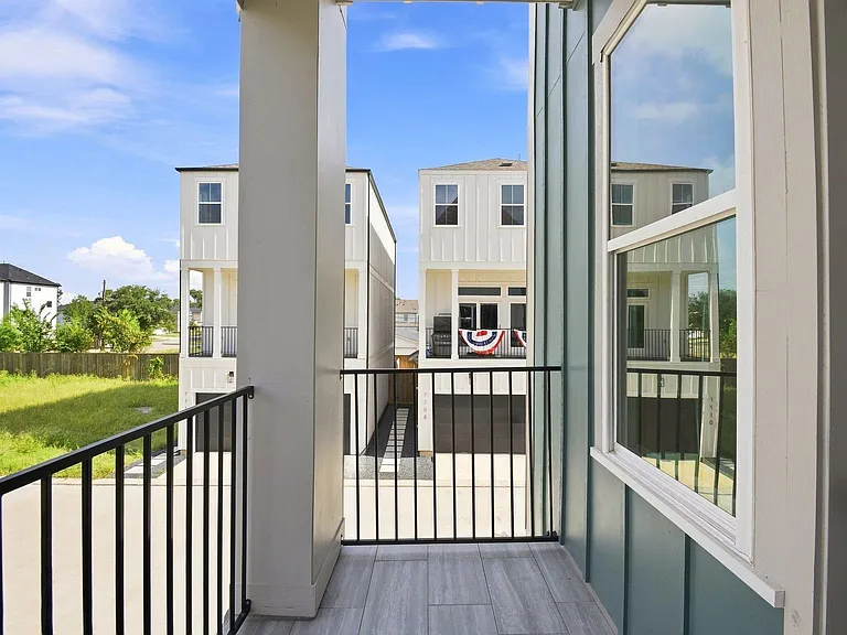 7709 Earl Rudder Way — Photo 30