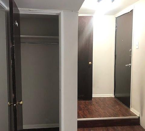 4th image of 7545 N Bell Ave