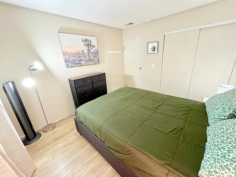 2860 N Los Felices Rd #100 — Photo 10