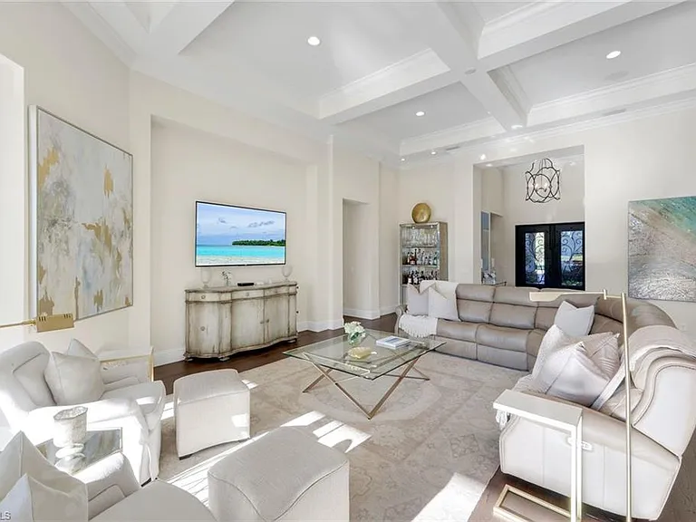 28864 Blaisdell Dr — Photo 4