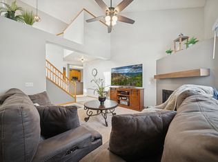 14090 Plymouth Ave #68, Burnsville, MN 55337